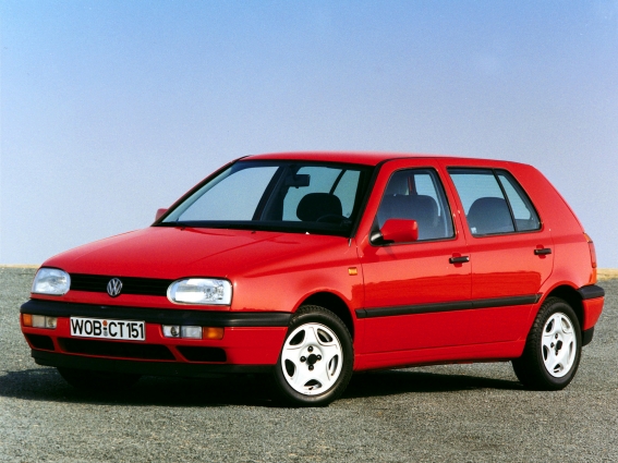 Ремонт заднего дворника на автомобиле Volkswagen Golf 3 Ремонт заднего дворника на автомобиле Volkswagen Golf 3