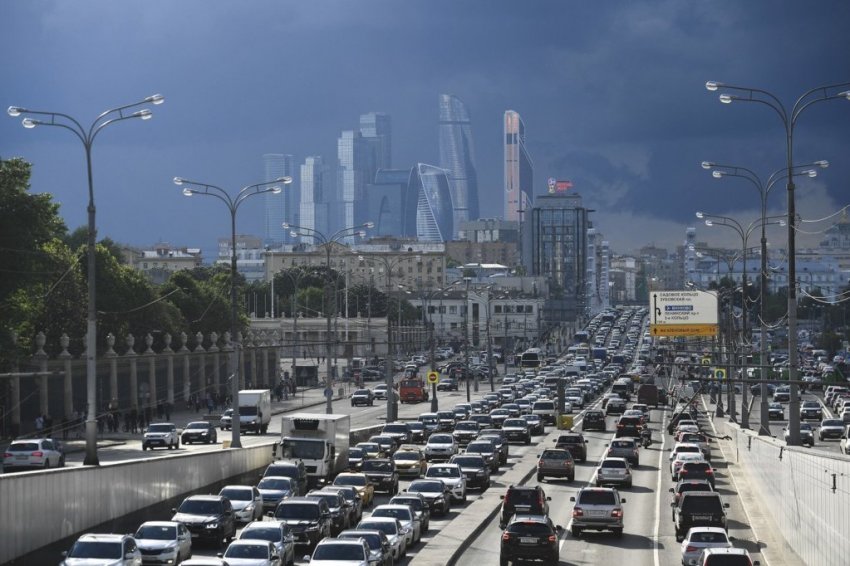 Какие машины в Москве освободили от транспортного налога на 4 года?