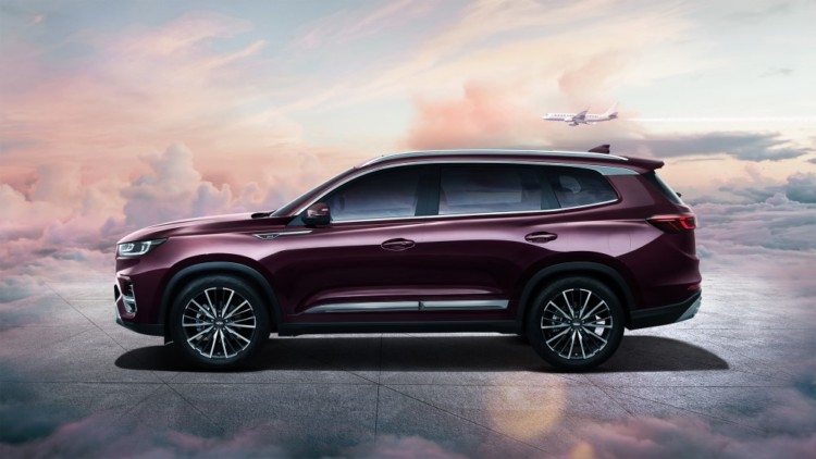 Chery готовит старт продаж флагманского кроссовера Tiggo 8 Plus