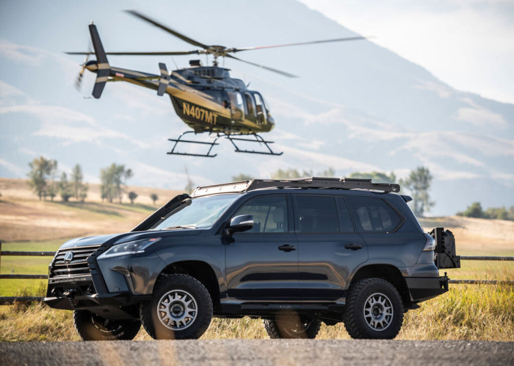 Lexus LX570 превратили в женский экспедиционный внедорожник Lexus LX570 превратили в женский экспедиционный внедорожник