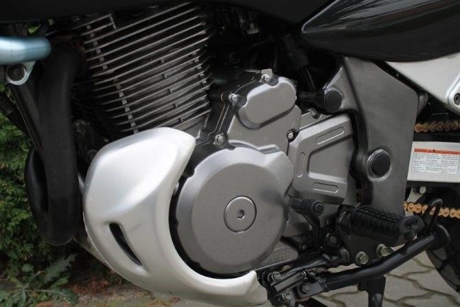 Suzuki xf 650 Freewind Отзывы Владельцев • Honda xlv 700 transalp