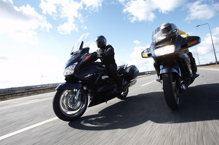 Honda St1300 Pan European Police Обзор © Технические характеристики Honda St1300 Pan European Police Обзор © Технические характеристики