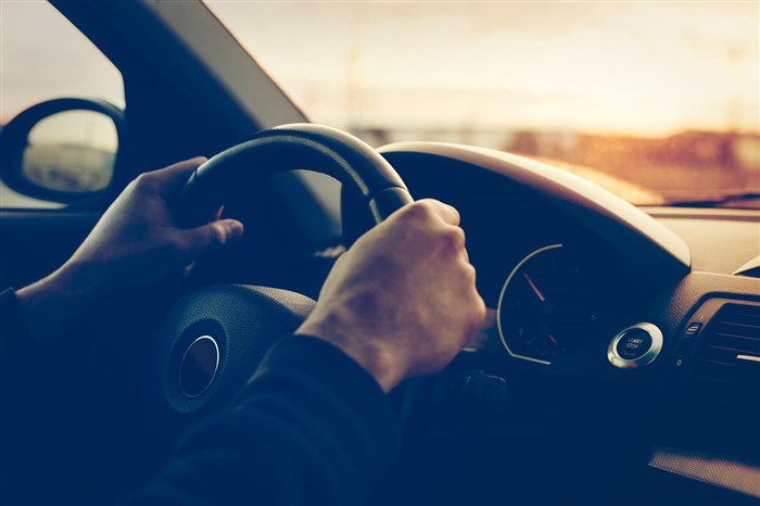 Please Check Brake Lights на Туареге Перевод • Затылком о подголовник